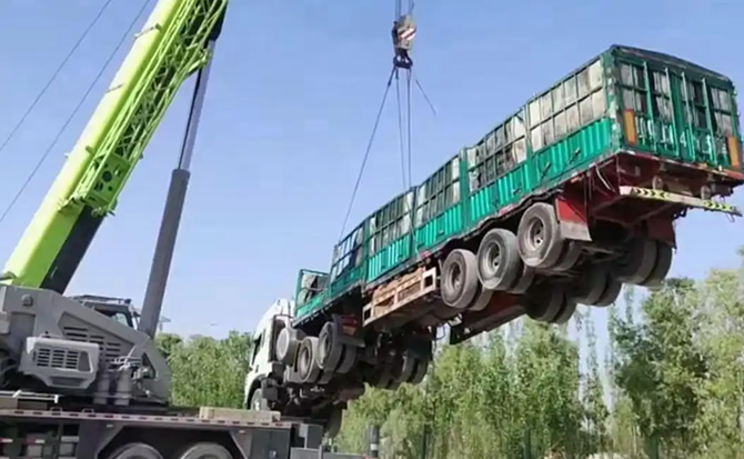 建华区道路脱困救援案例